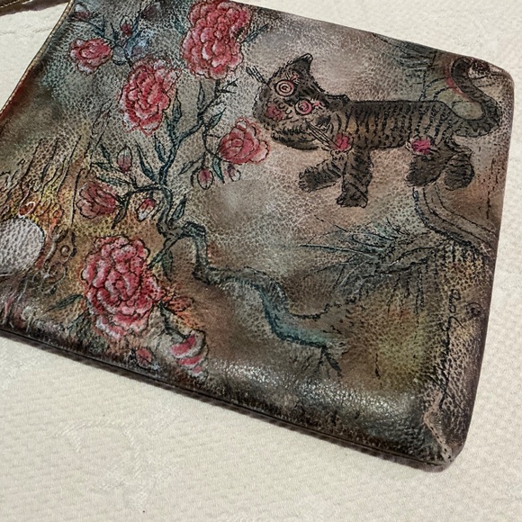 Handpainted Leather Crossbody (signed by artist) - Picture 2 of 6